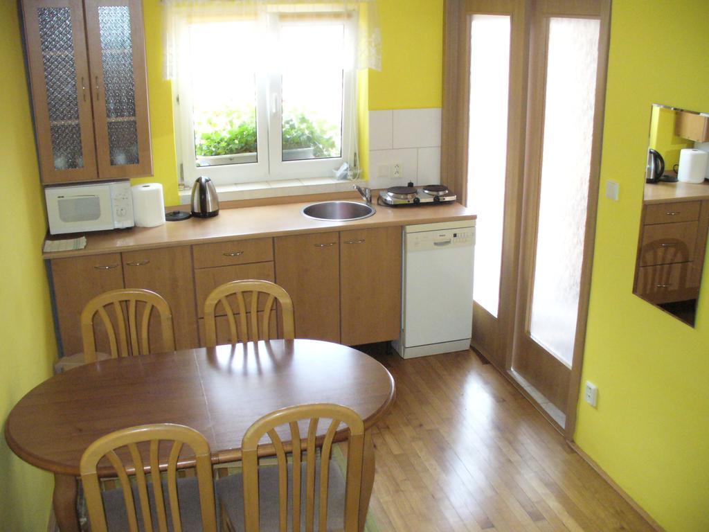 Penzion Jarka Lednice Habitación foto